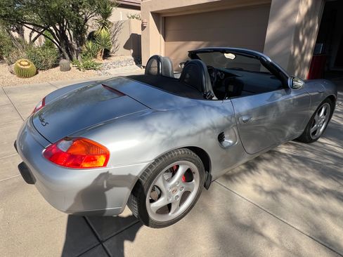 Used 2001 Porsche Boxster S RWD image 2