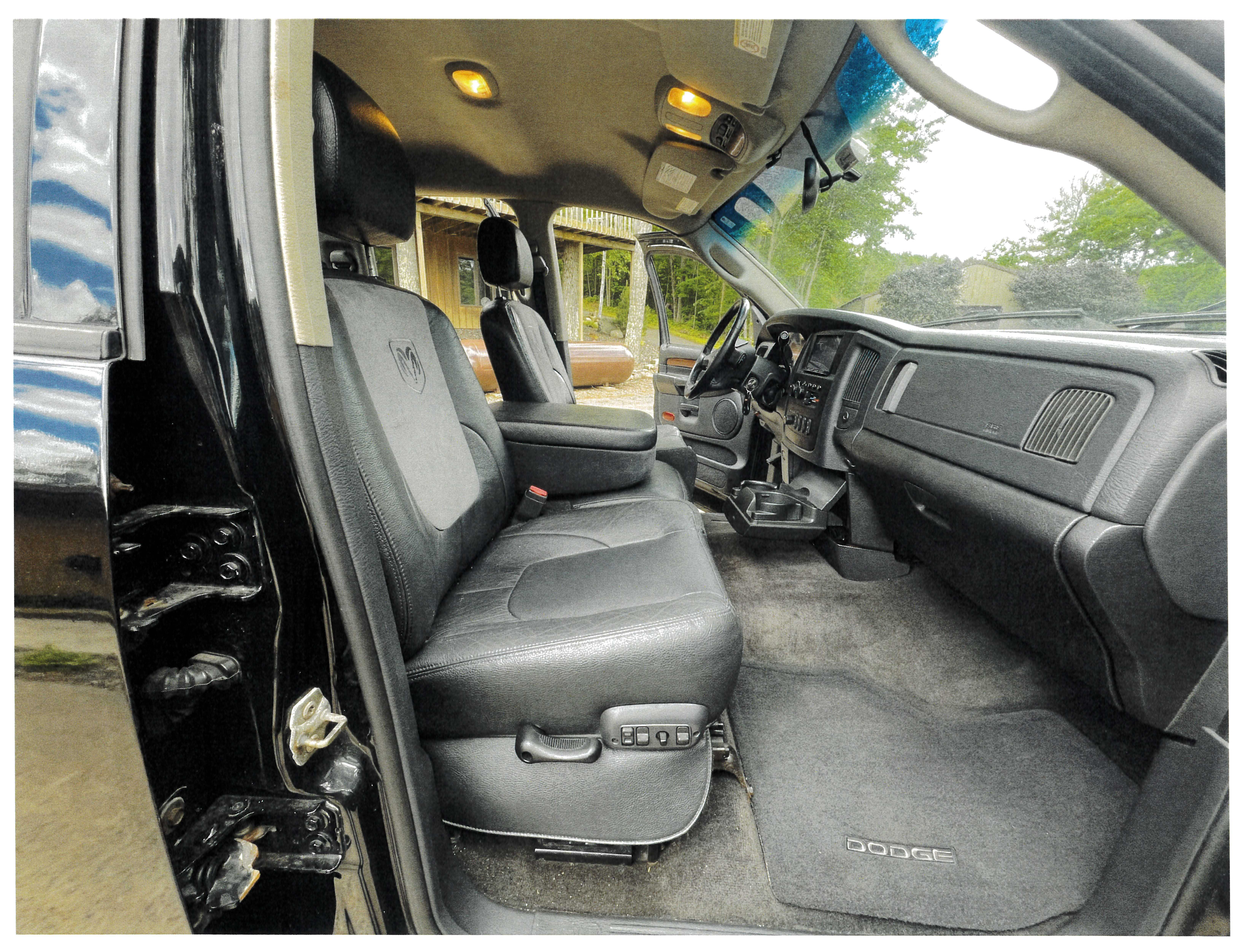 Used 2003 Dodge Ram 3500 Truck 4x4 Quad Cab DRW image 12