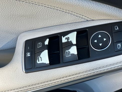 Used 2016 Mercedes-Benz GLA 250 image 10