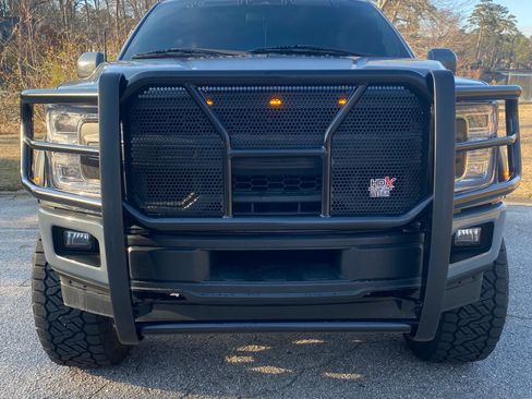 Used 2020 Ford F150 Lariat w/ Equipment Group 502A Luxury image 5