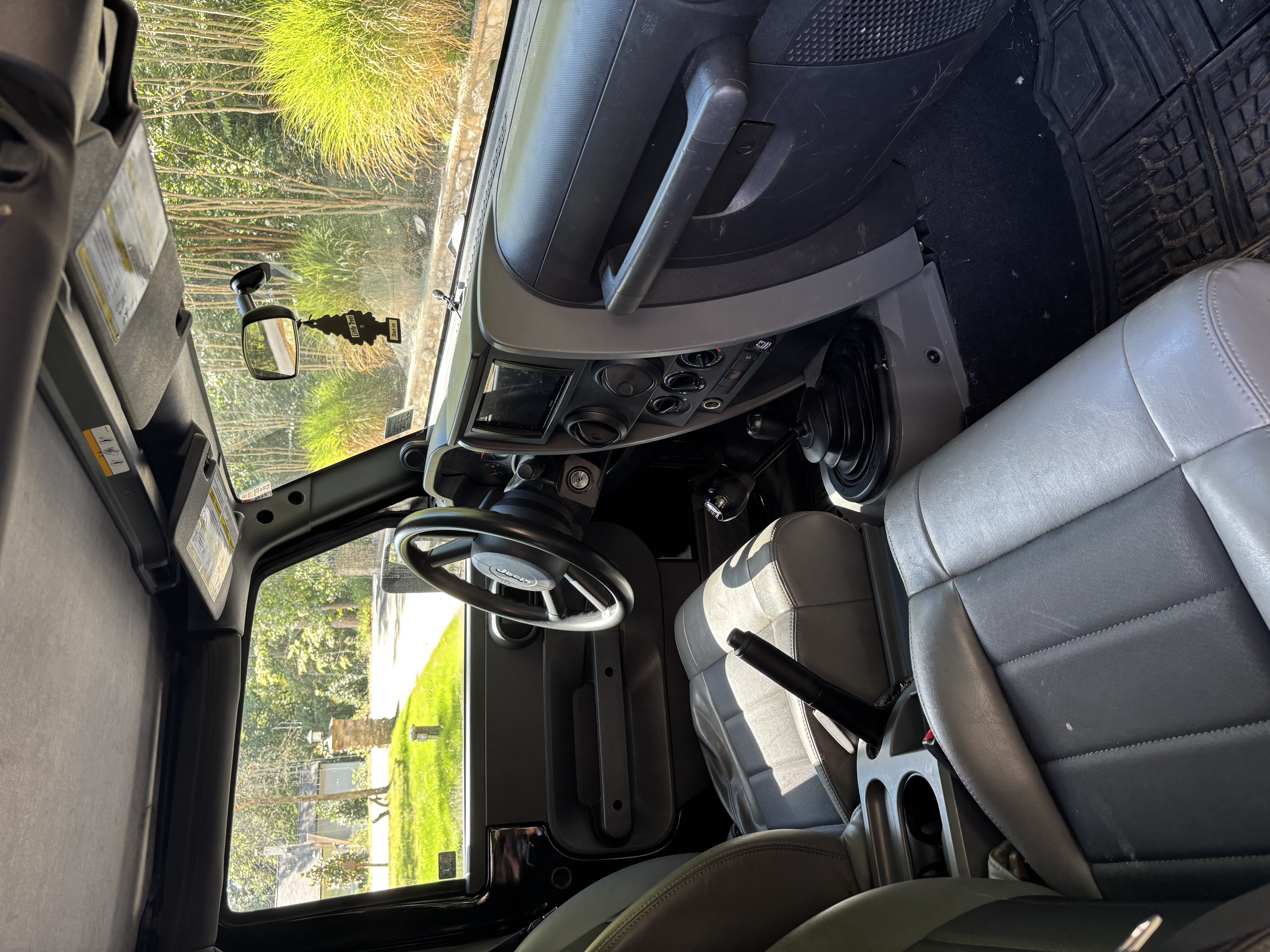 Used 2008 Jeep Wrangler X AWD/4WD image 6