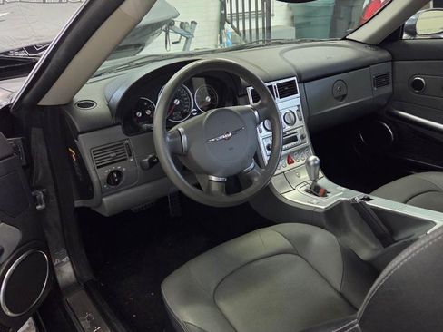 Used 2004 Chrysler Crossfire Coupe image 2