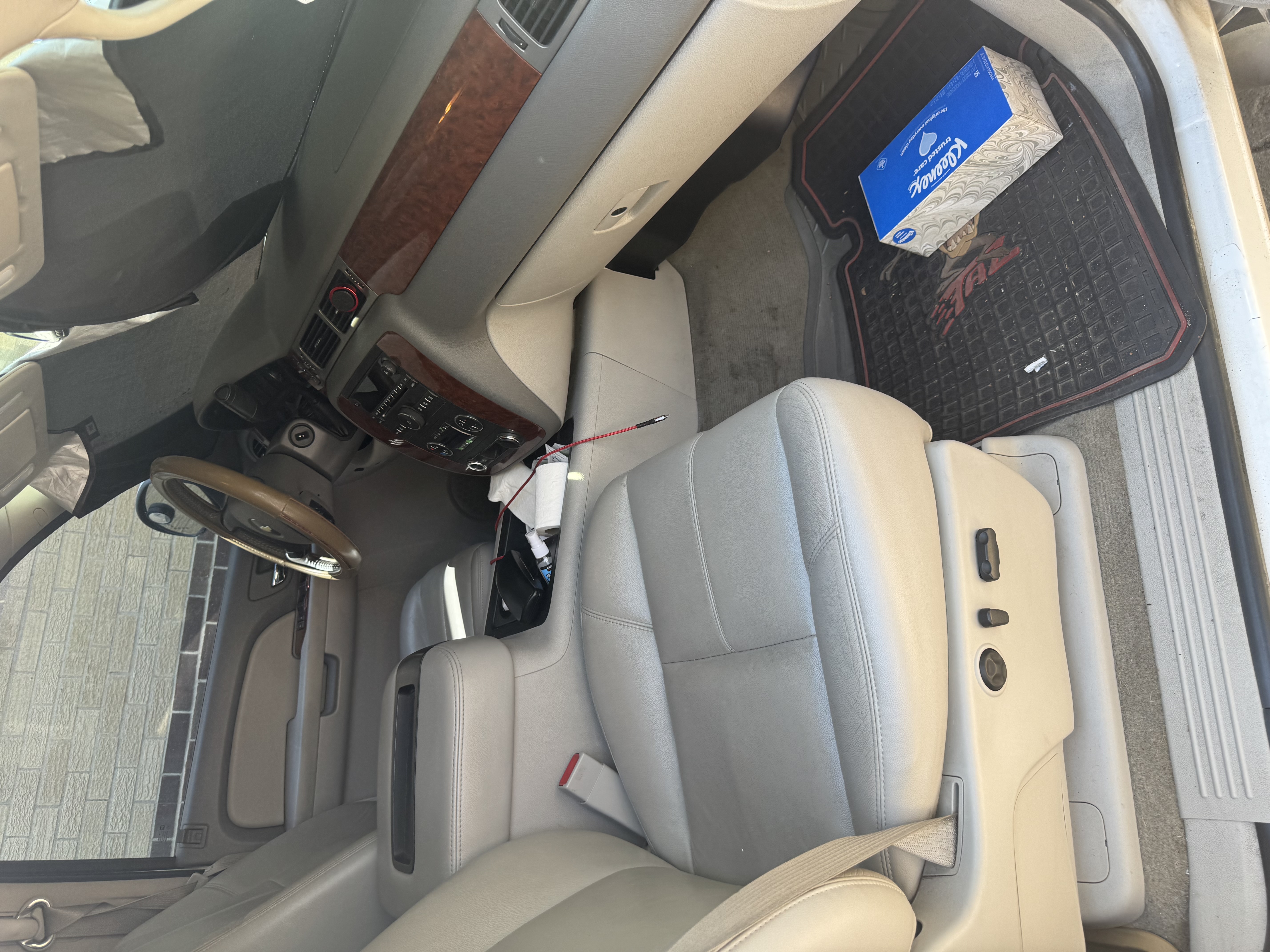 Used 2008 Chevrolet Silverado 2500 LTZ w/ Suspension Package, Off-Road AWD/4WD image 5
