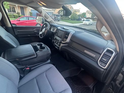 Used 2019 RAM 1500 Big Horn RWD image 18
