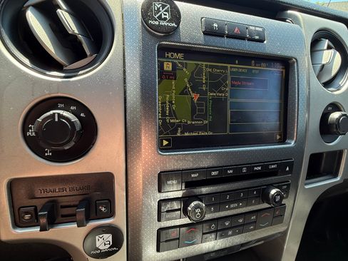 Used 2010 Ford F150 Raptor AWD/4WD image 13