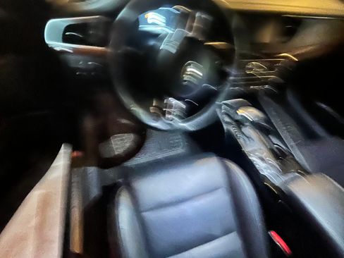 Used 2017 Kia Cadenza Technology image 13