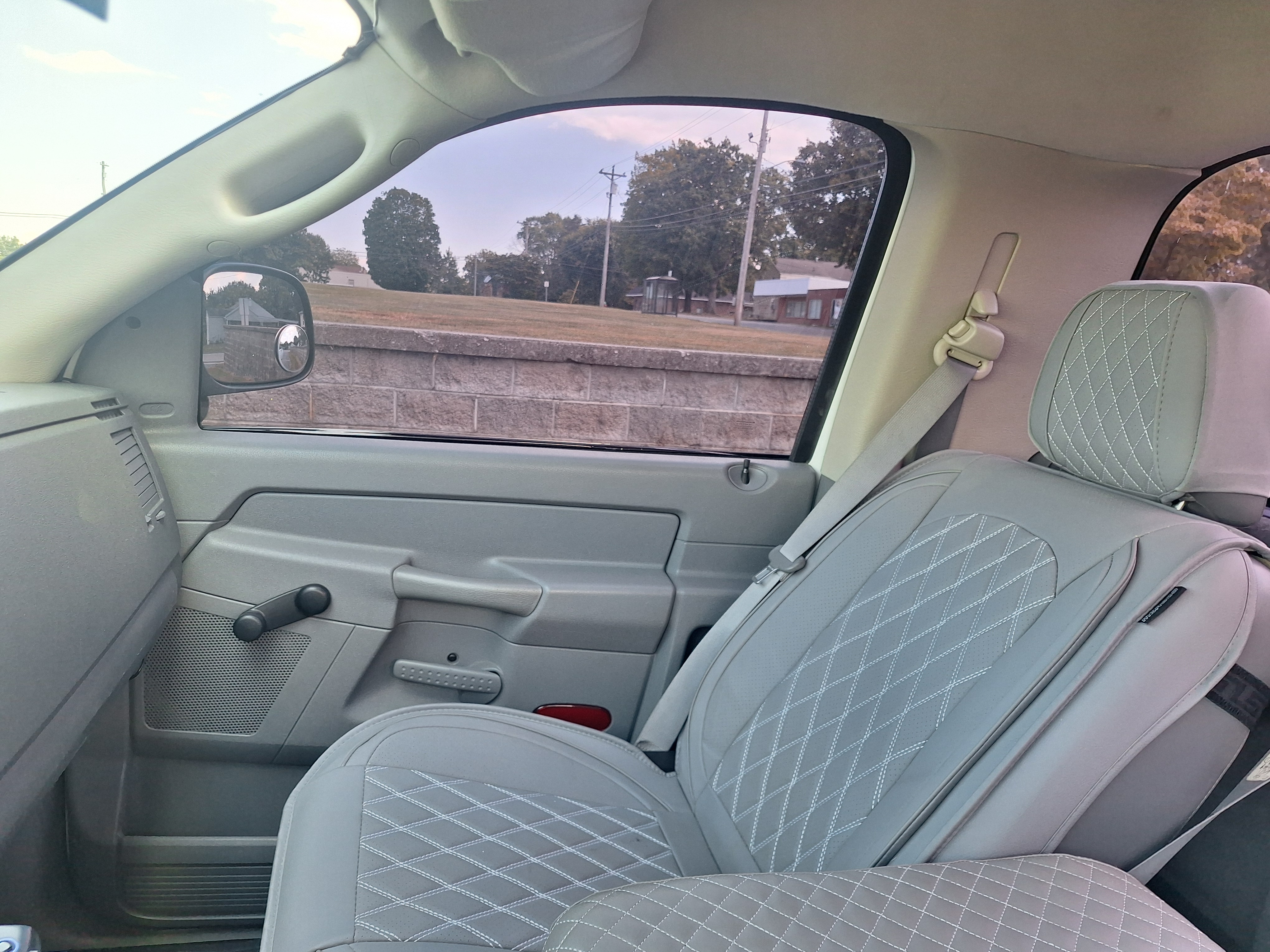 Used 2006 Dodge Ram 1500 Truck ST RWD image 16