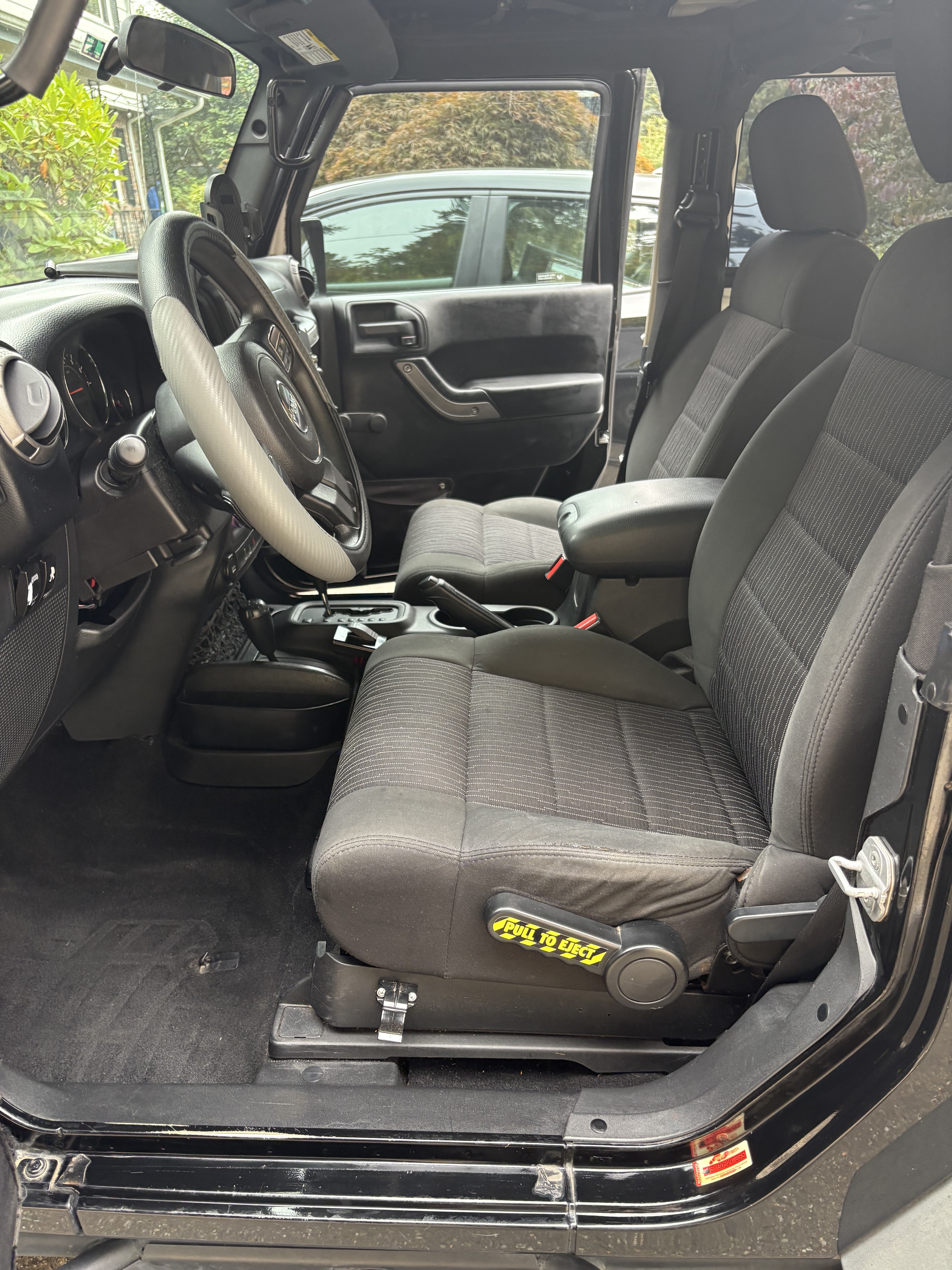 Used 2011 Jeep Wrangler Sport w/ Mopar Chrome Edition Group AWD/4WD image 6