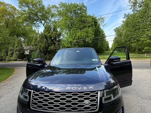 Used 2019 Land Rover Range Rover Long Wheelbase Supercharged AWD/4WD image 12
