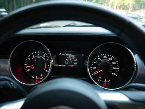 Used 2015 Ford Mustang GT image 18