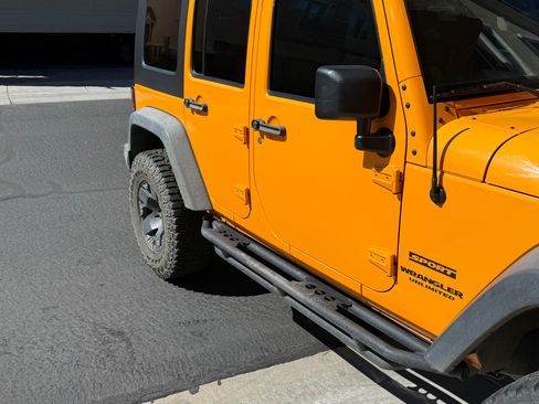 Used 2013 Jeep Wrangler Unlimited Sport AWD/4WD image 5