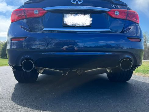 Used 2016 INFINITI Q50 Red Sport 400 image 2