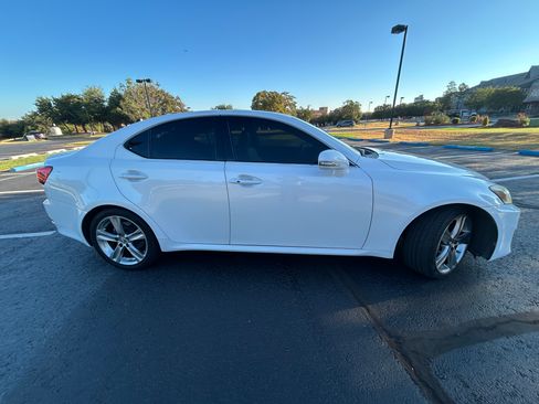 Used 2012 Lexus IS 250 w/ Premium Pkg Value Edition RWD image 5