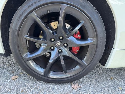 Used 2014 Maserati GranTurismo Sport image 15