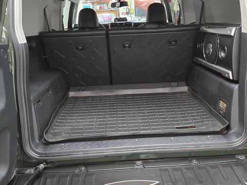 Used 2011 Toyota FJ Cruiser 4WD w/ Trail Teams Special Edition image 2