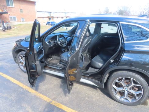 Used 2016 BMW X1 xDrive28i image 8