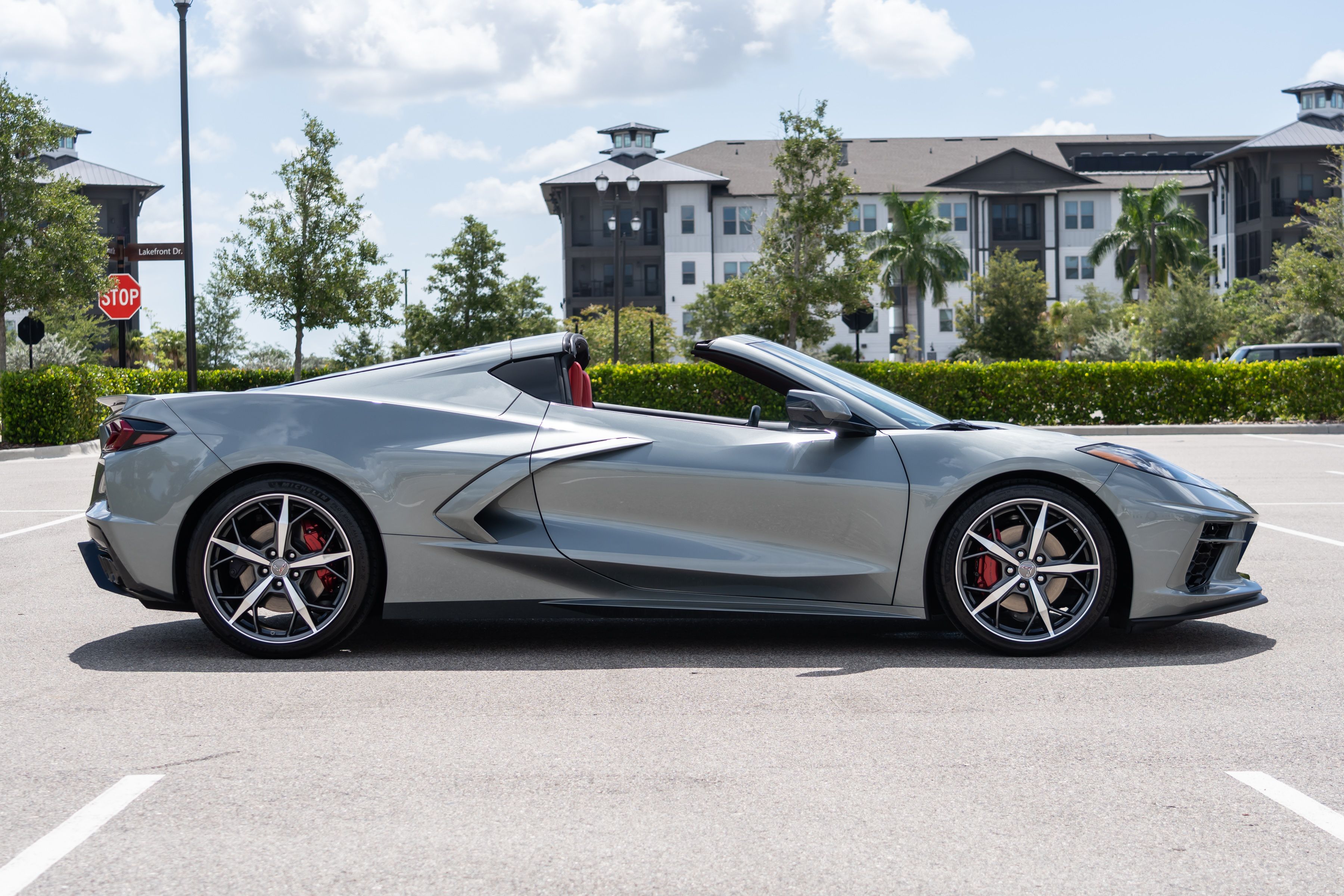 Used 2023 Chevrolet Corvette Stingray Coupe w/ 1LT RWD image 4