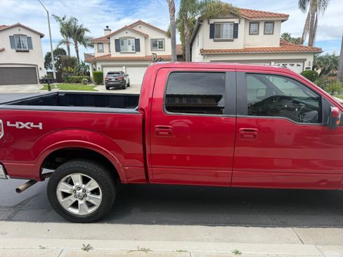 Used 2010 Ford F150 Lariat image 2