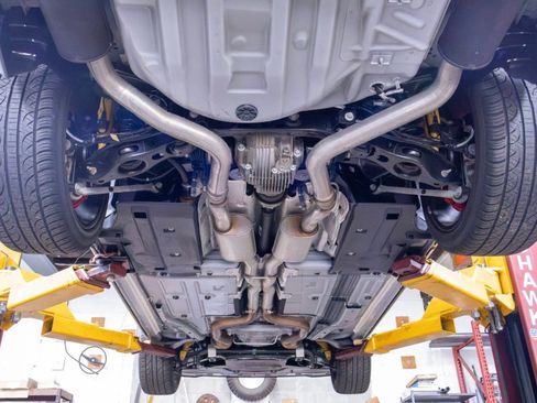 Used 2015 Dodge Challenger SRT Hellcat image 31