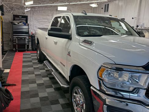 Used 2020 RAM 2500 Big Horn image 6