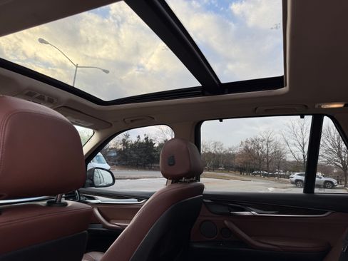 Used 2016 BMW X5 xDrive35i image 12