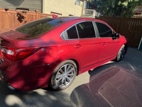 Used 2019 Subaru Legacy 2.5i Limited AWD/4WD image 4