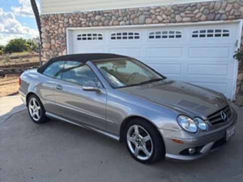 Used 2007 Mercedes-Benz CLK 550 Cabriolet image 2