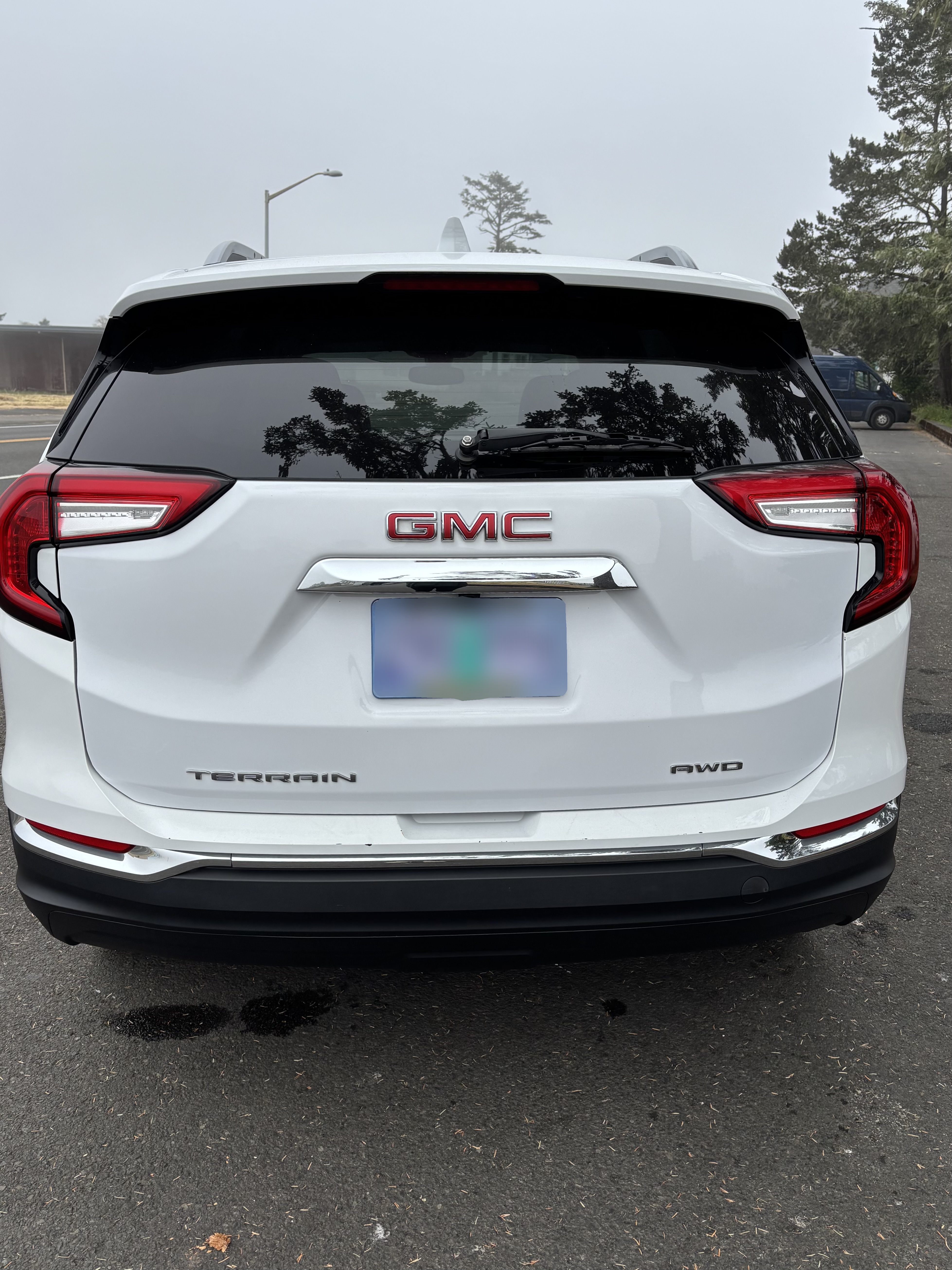 Used 2022 GMC Terrain SLT AWD/4WD image 5