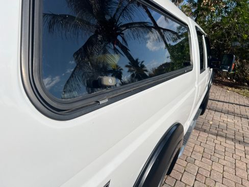 Used 2012 Ford F350 Lariat w/ FX4 Off Road Pkg image 18