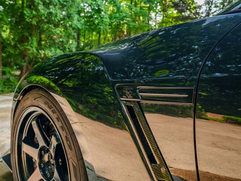 Used 2013 Nissan GT-R Premium image 16