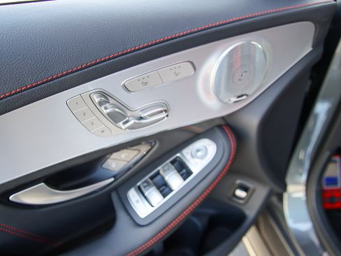 Used 2019 Mercedes-Benz GLC 63 AMG 4MATIC image 17