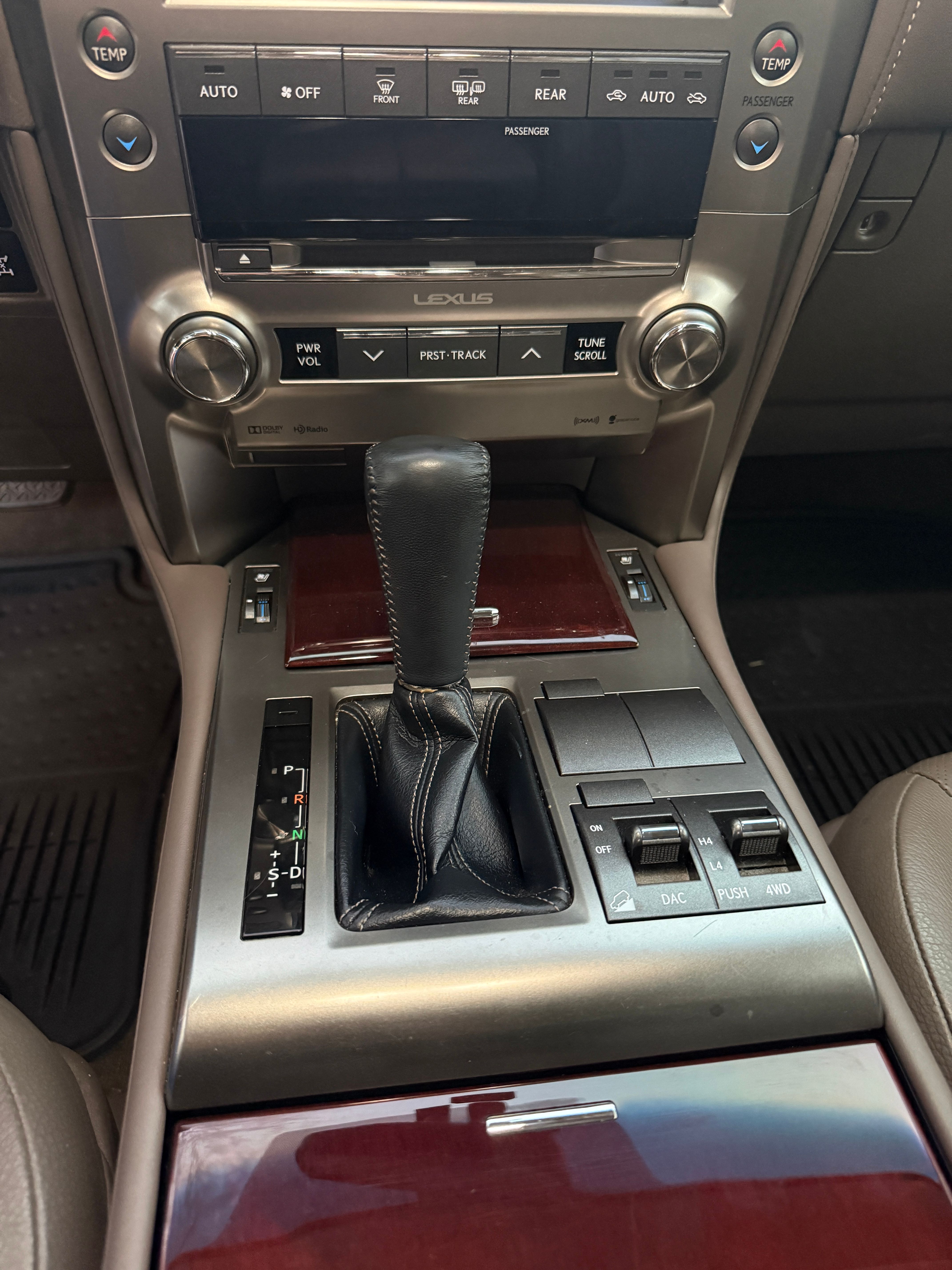 Used 2015 Lexus GX 460 w/ Premium Package AWD/4WD image 5