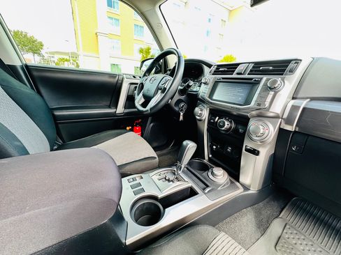 Used 2019 Toyota 4Runner SR5 image 18