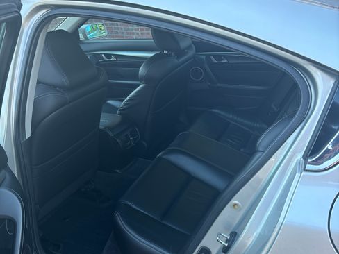 Used 2011 Acura TL SH-AWD image 8