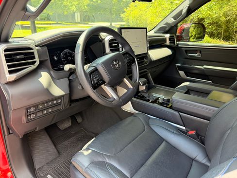 Used 2023 Toyota Sequoia Platinum RWD image 13
