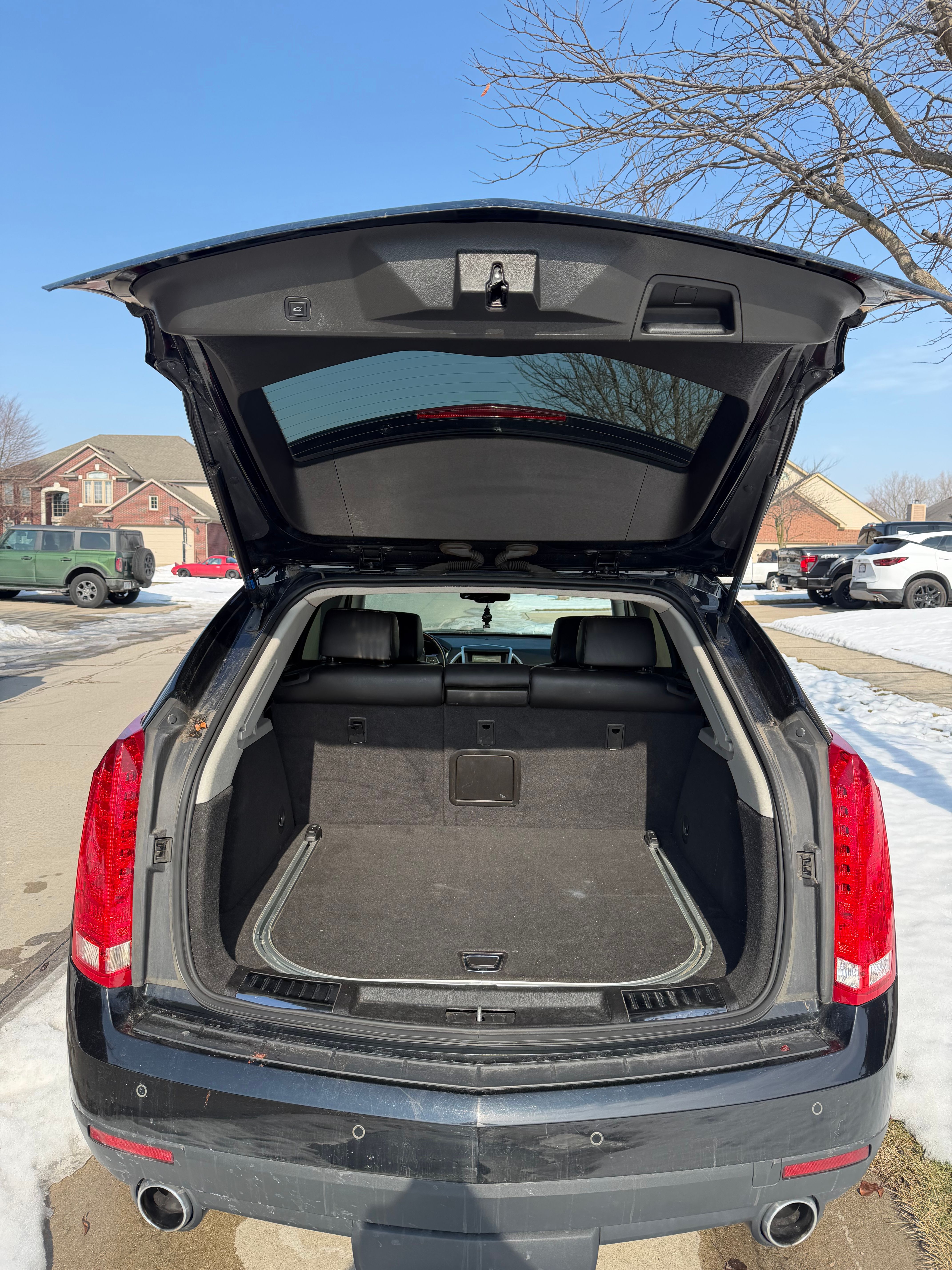 Used 2012 Cadillac SRX Luxury FWD image 13