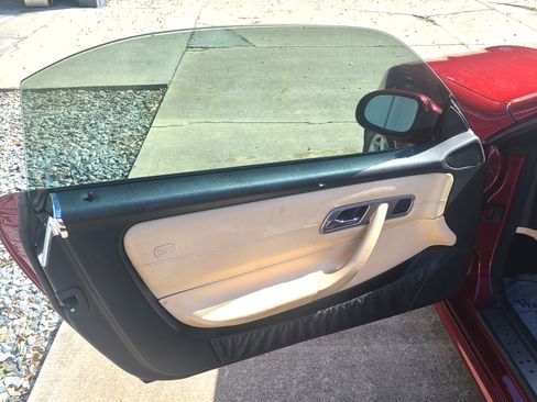 Used 2001 Mercedes-Benz SLK 230 image 10