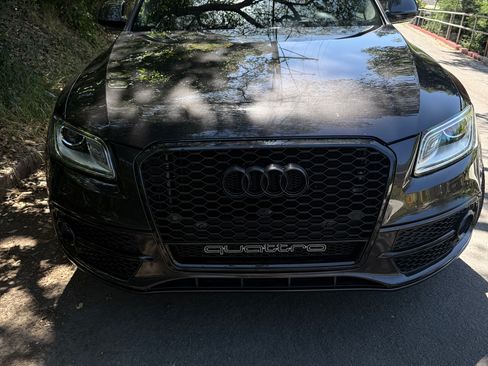 Used 2017 Audi SQ5 Premium Plus AWD/4WD image 2