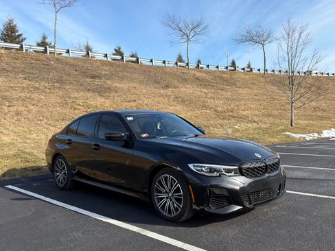 Used 2021 BMW M340i xDrive M340i xDrive Sedan 4D w/ Premium Package image 1