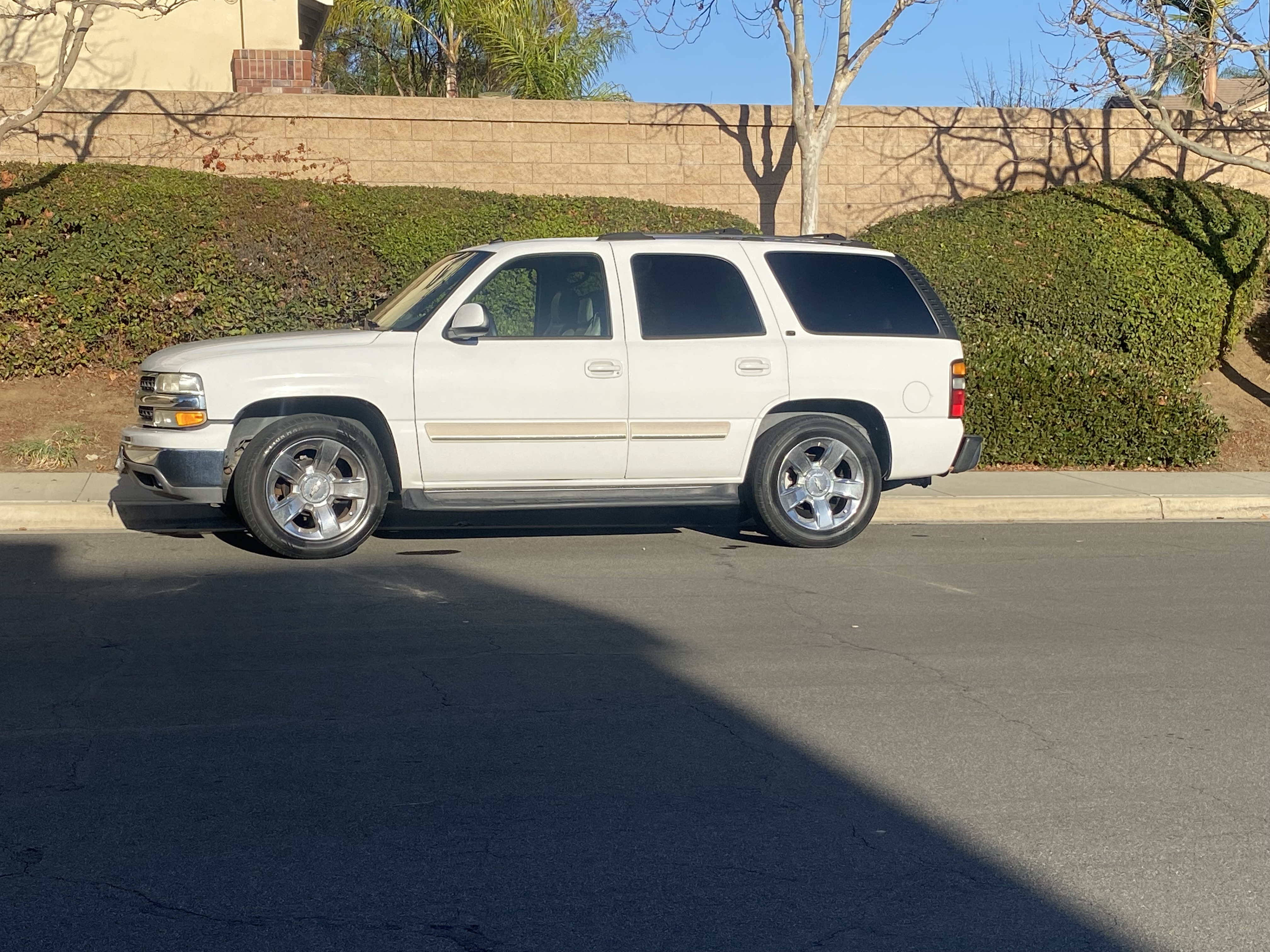 Used 2004 Chevrolet Tahoe LT RWD image 6