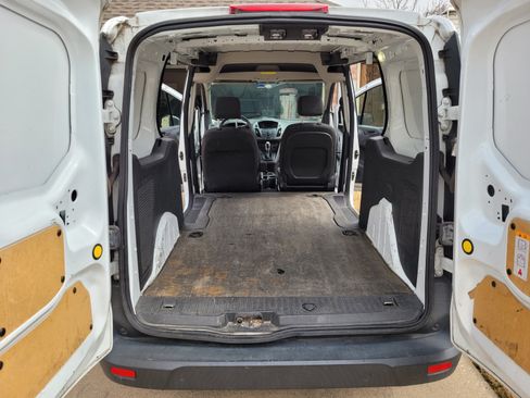 Used 2016 Ford Transit Connect XL image 5