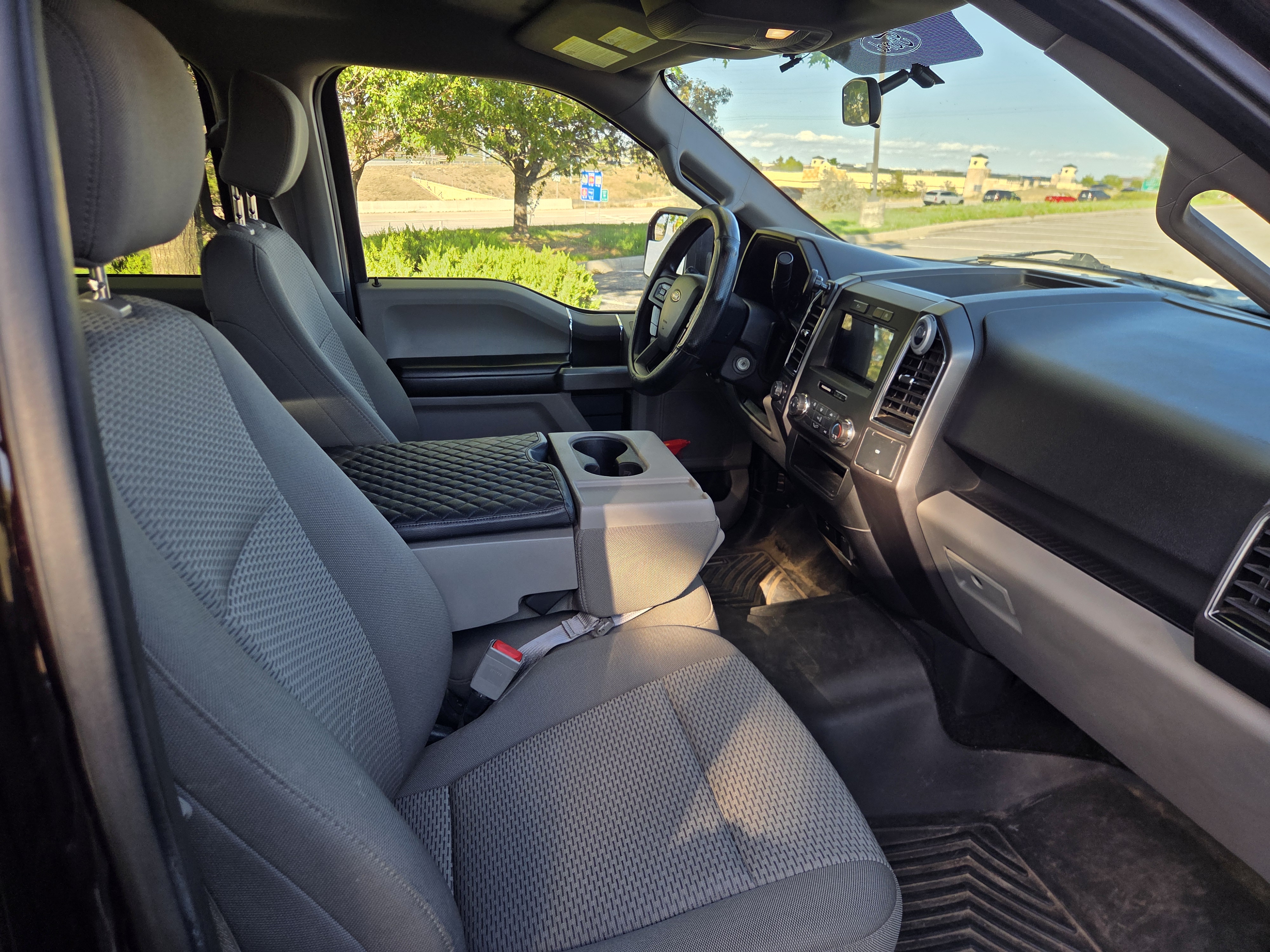 Used 2018 Ford F150 XLT AWD/4WD image 9