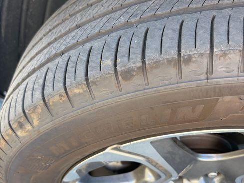 Used 2017 Honda CR-V EX-L image 10