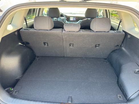 Used 2022 Kia Niro LXS image 8