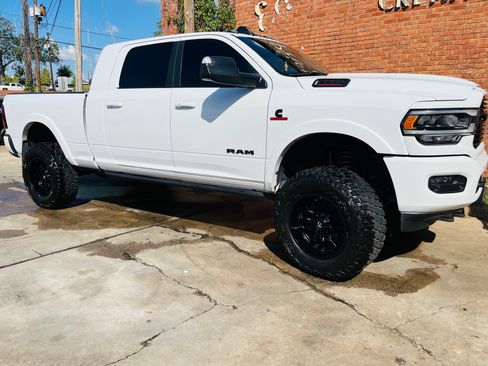 Used 2021 RAM 2500 Laramie image 4