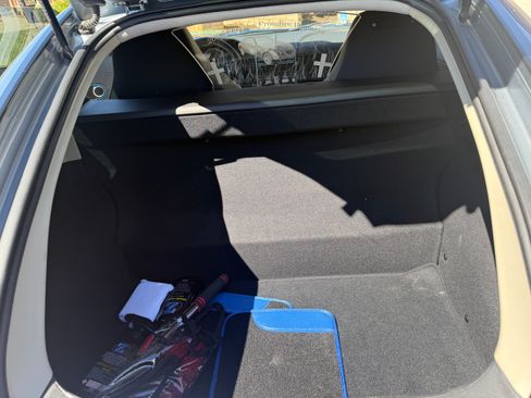 Used 2005 Chrysler Crossfire Limited image 5