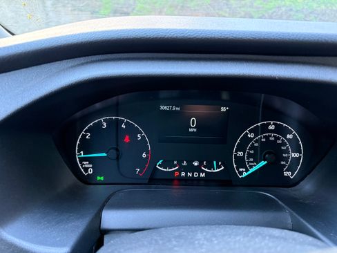 Used 2023 Ford Transit 250 Medium Roof w/ Ambulance Prep Package image 15