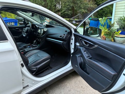 Used 2019 Subaru Crosstrek 2.0i Limited w/ Moonroof Package w/Navigation image 9