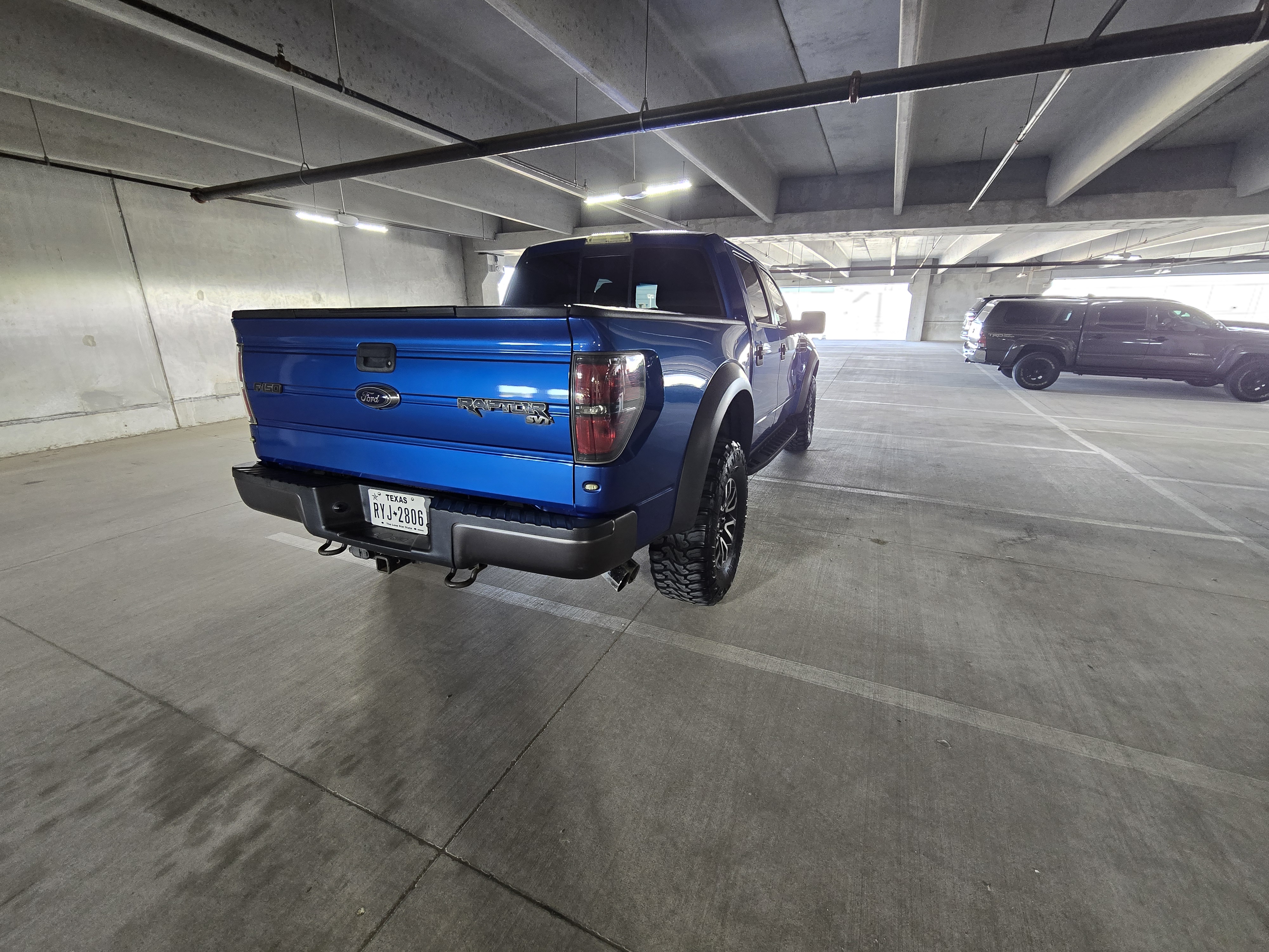 Used 2012 Ford F150 Raptor w/ Raptor Luxury Pkg AWD/4WD image 5