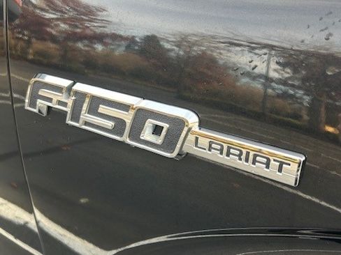 Used 2013 Ford F150 Lariat w/ Luxury Equipment Group image 11